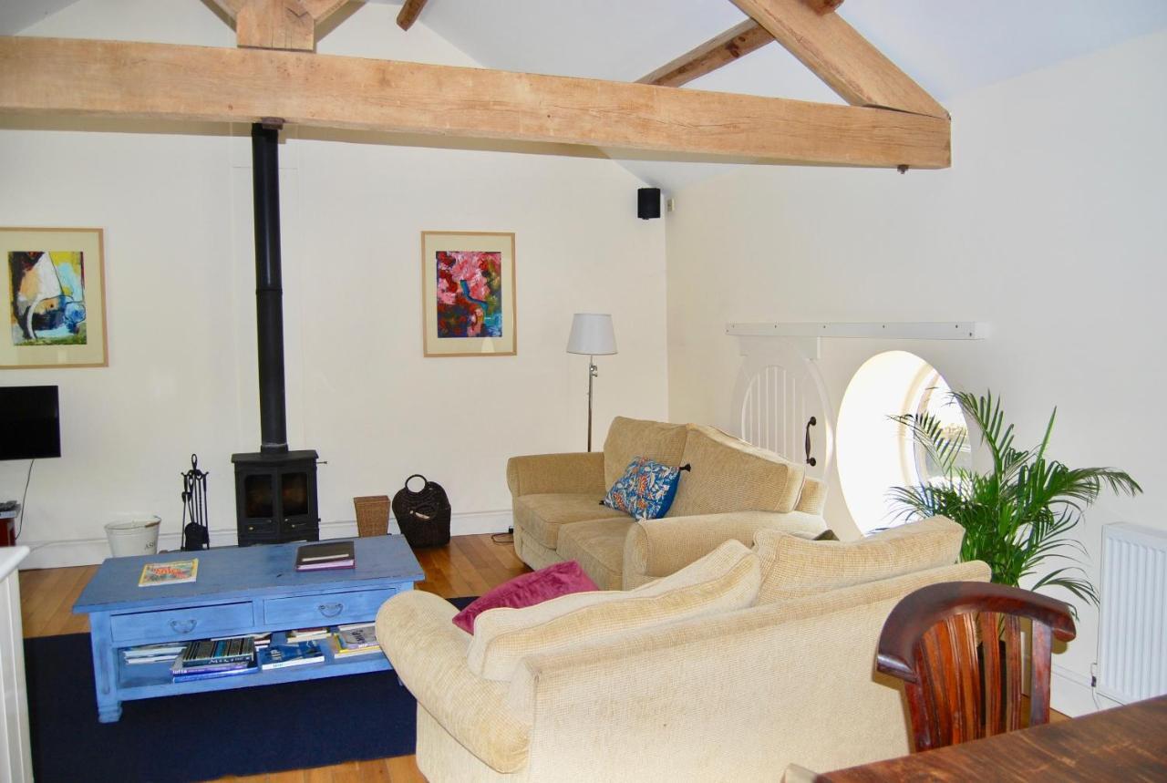 Glanhenwye Courtyard Cottages Glasbury Buitenkant foto